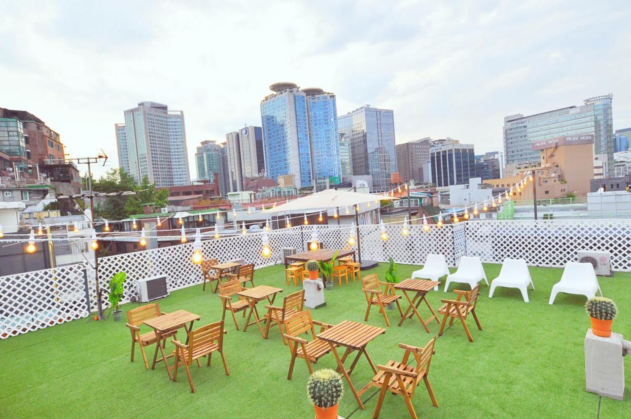 Oyo Rooftop Hostel ソウル特別市 エクステリア 写真